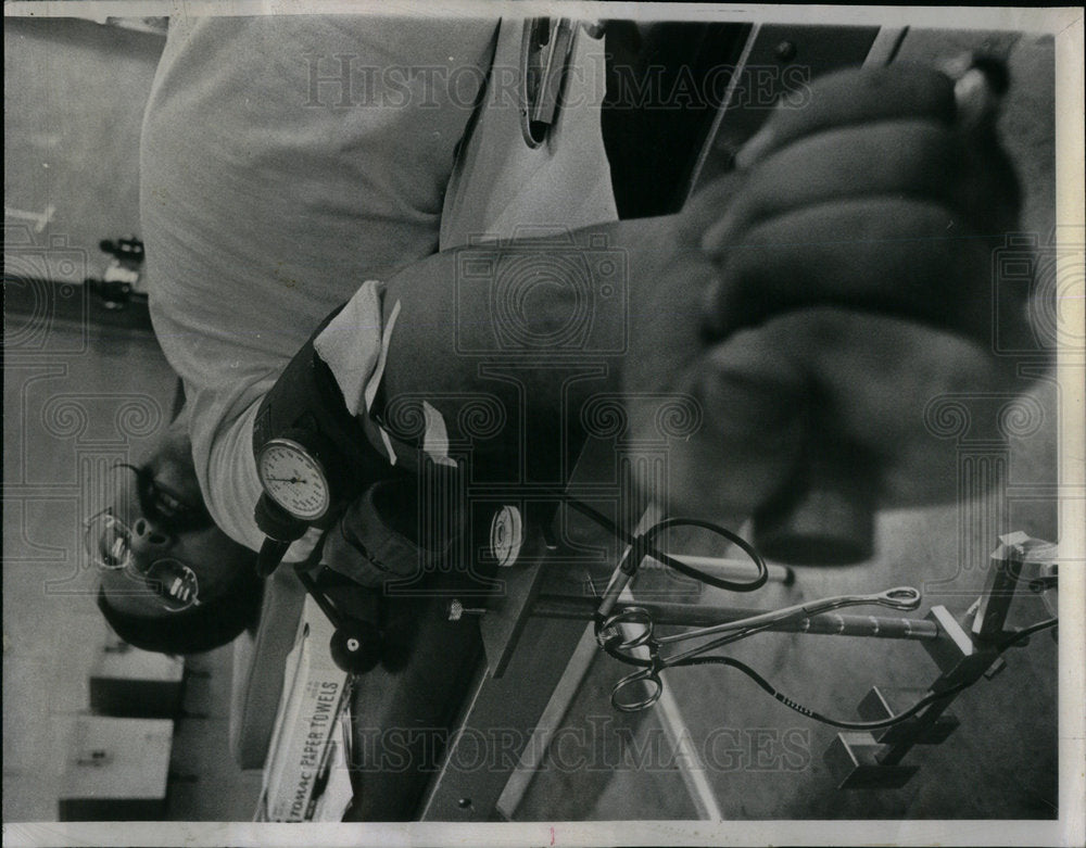 1970 Red Cross Blood Drive Forest Park - Historic Images