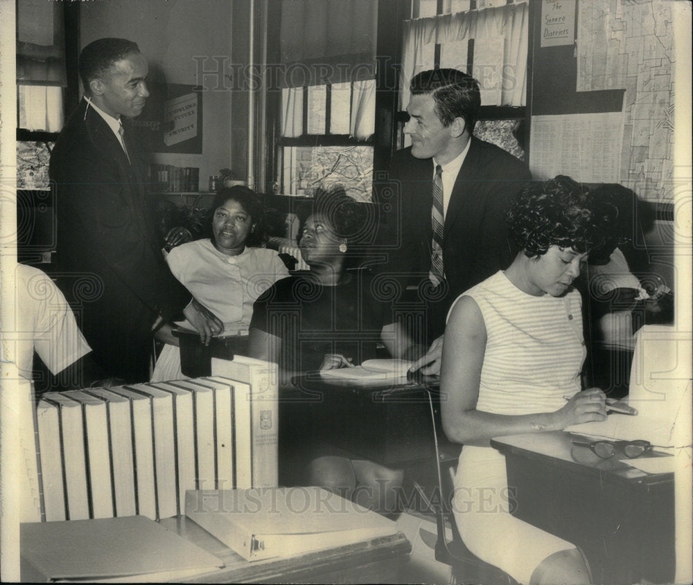 1965 Adult Education School Classroom - Historic Images