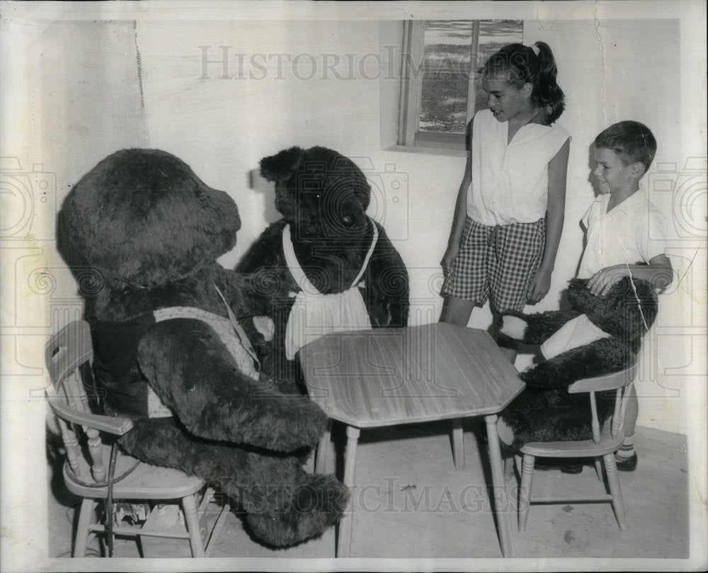 1959 storybook characters Chicago - Historic Images