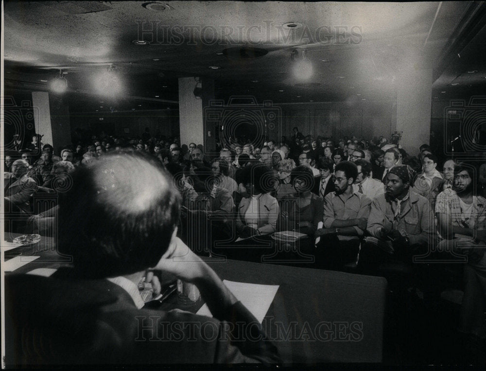 1974 FCC Town Meeting Chicago Crowd - Historic Images