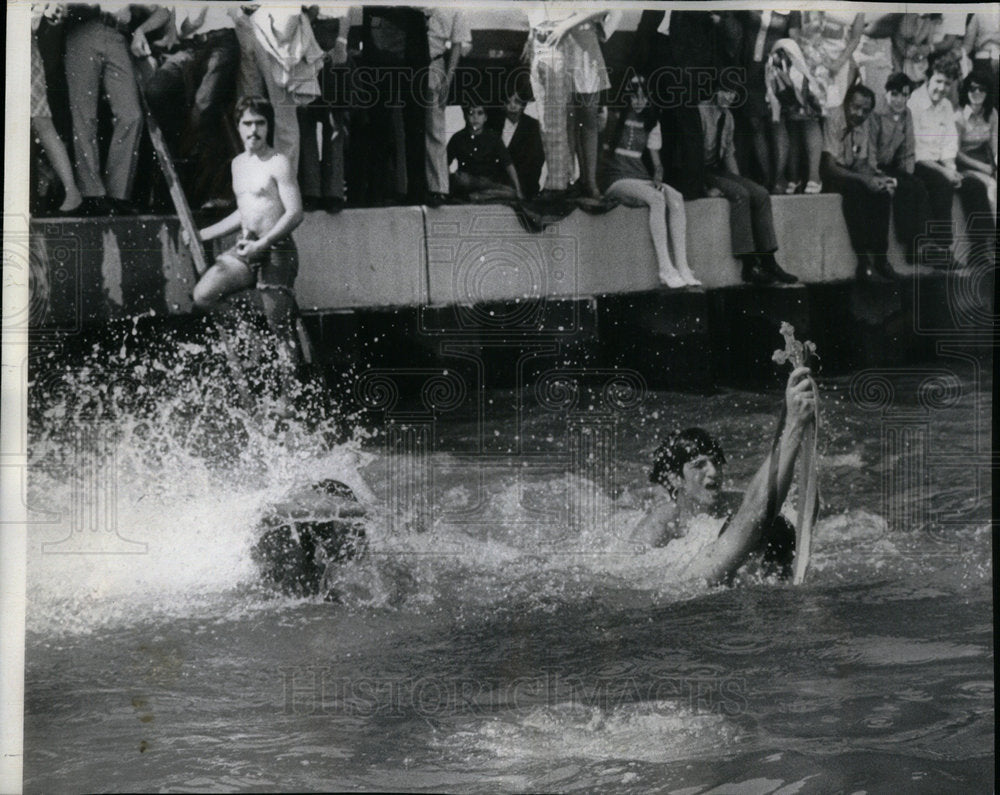 1972 Maragos cross Bishop water thrown Lake - Historic Images