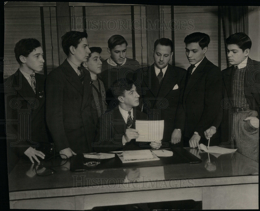 1939 Youth Fill City Administrators Roles - Historic Images