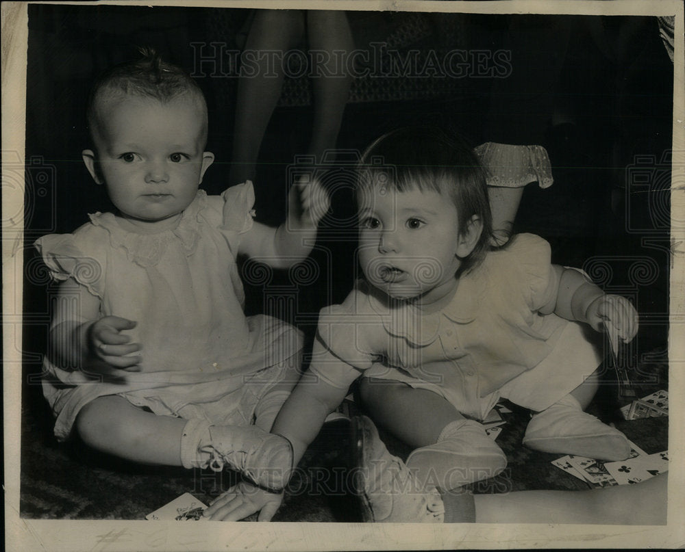 1945 Babies taken care by YWCA - Historic Images