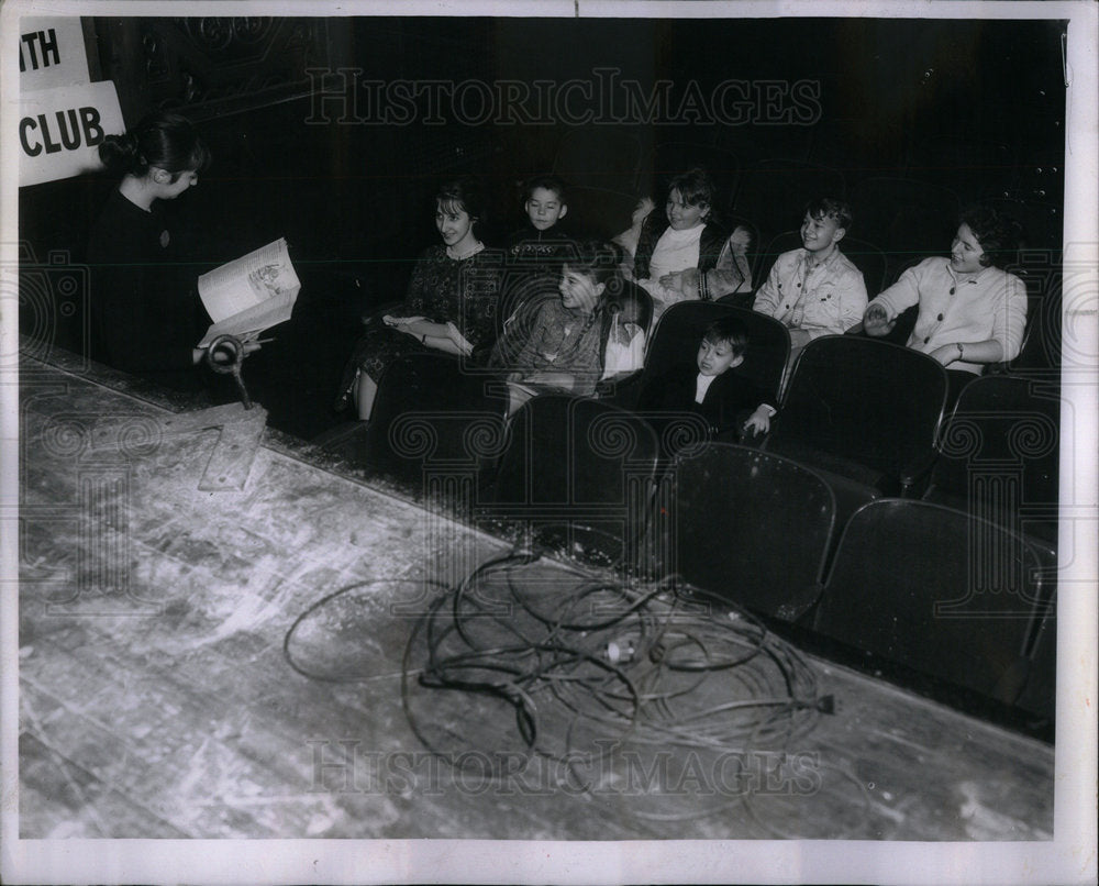 1963 Circus Childrwen Travel Medinah Temple - Historic Images