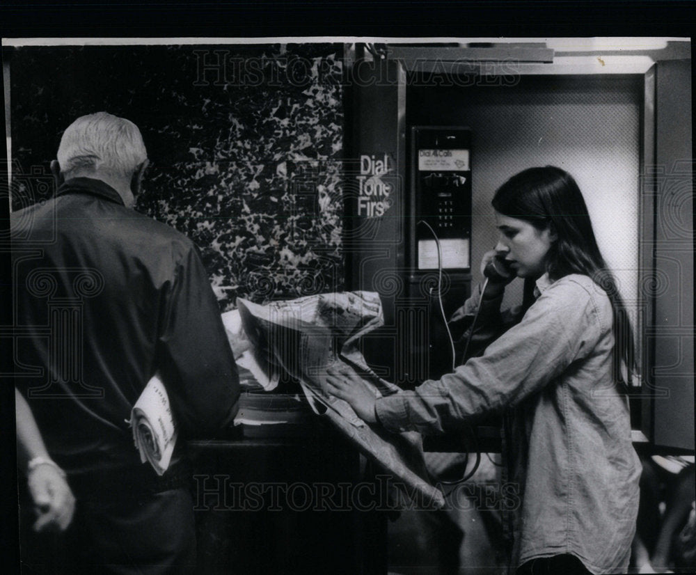 1974 Women Public Telephone Bus Station - Historic Images