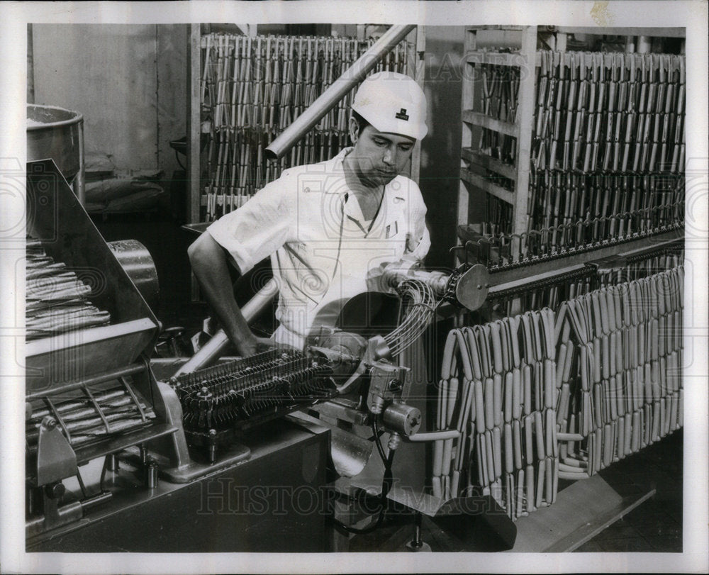 1969 Meat Spice Chain Cook Smoke Case Skin - Historic Images