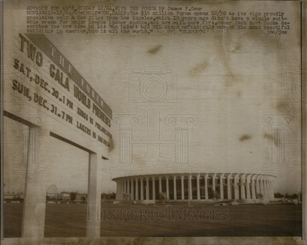 1967 Miles Million Forum Sign Few Open - Historic Images