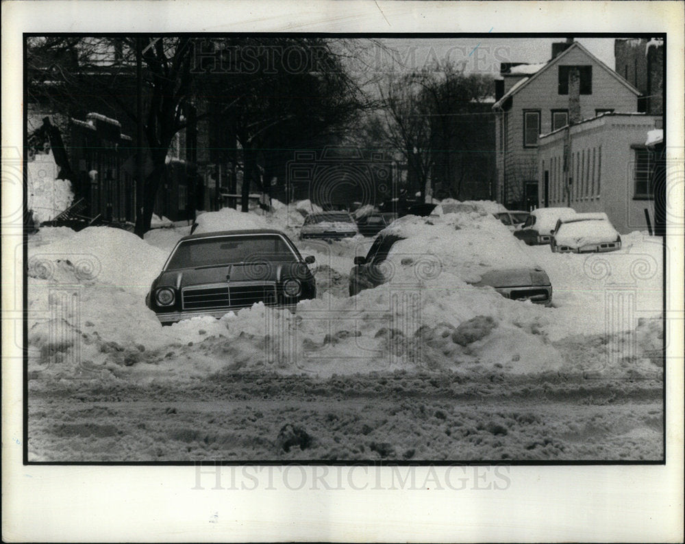 1979 Snowstorms Chicago Area - Historic Images