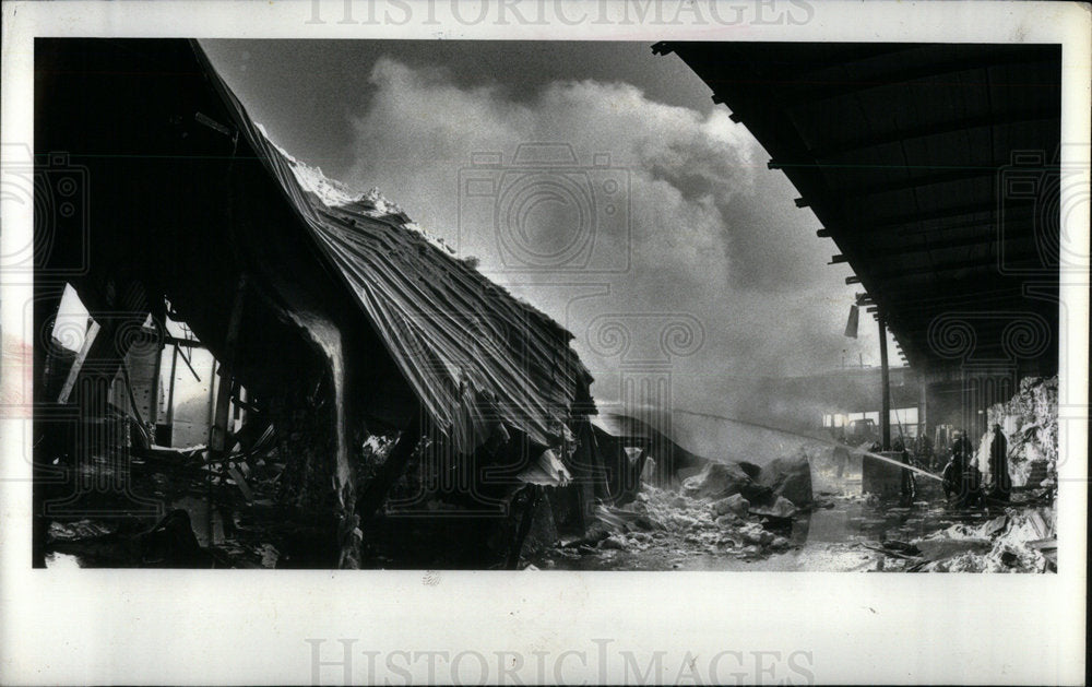 1979 American Paper Recycling Fire - Historic Images