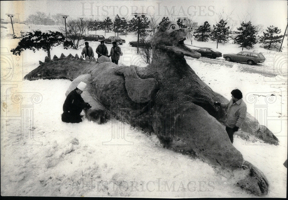 1979 Chinese Executive John Kempf Dragon - Historic Images