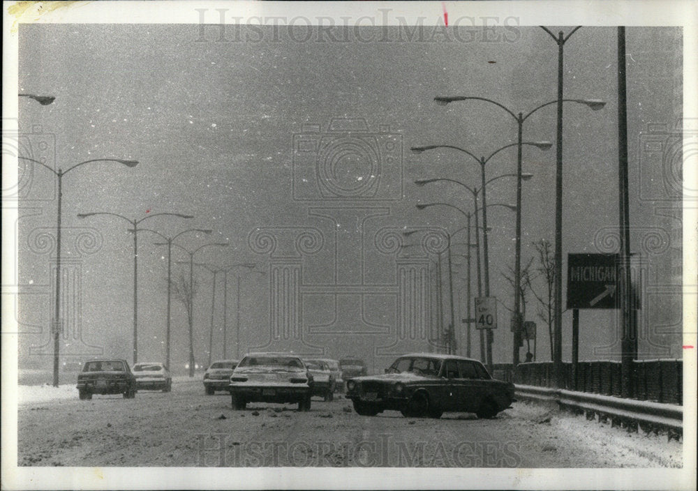 1977 Car Snow Storm South Lake Oak Street - Historic Images