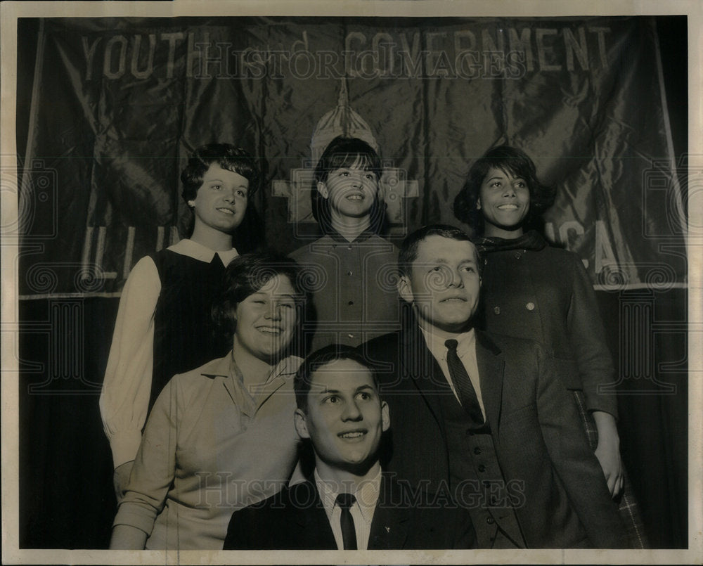 1964 YMCA IIT union building officer wedge - Historic Images