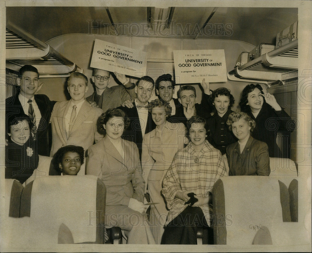 1953 Chicago YMCA Students - Historic Images