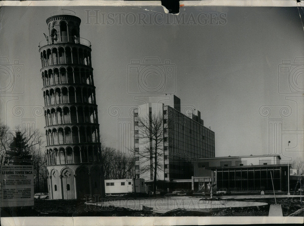 1965 Chicago&#39;s leaning tower by YMCA. - Historic Images