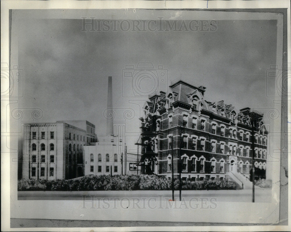 1965 Illinois Eye Year Old Home Ear Adams - Historic Images