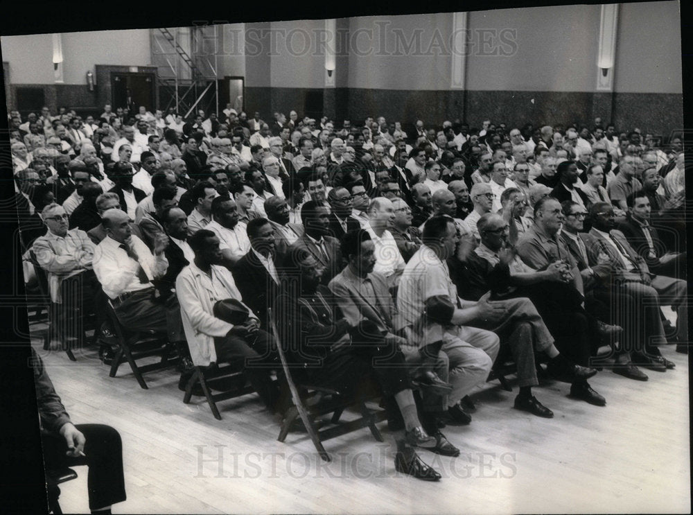 1965 Cab Drivers Meet to Strike - Historic Images