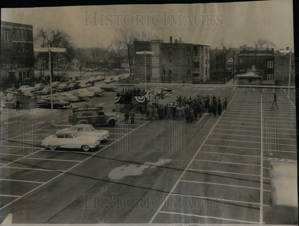 1954 First City owned parking Union Opens - Historic Images