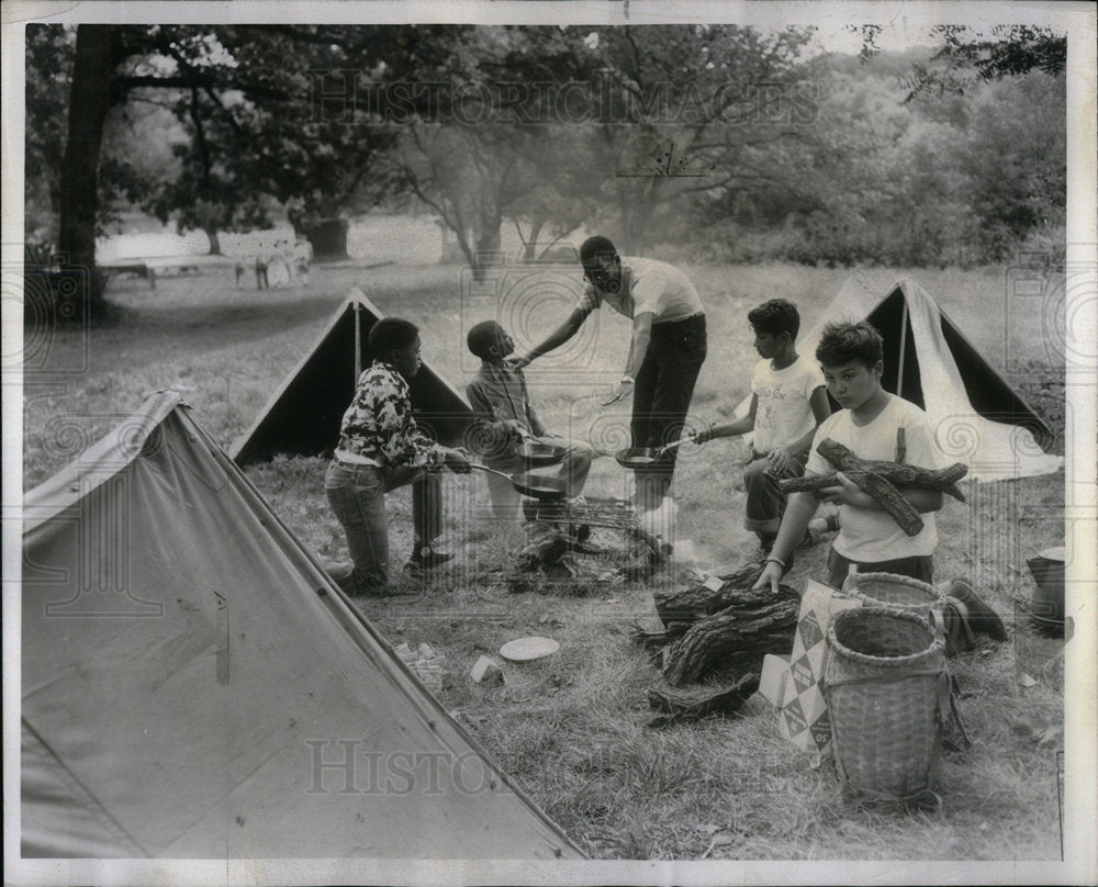 1957 Joseph Dulin United Charities Camp - Historic Images