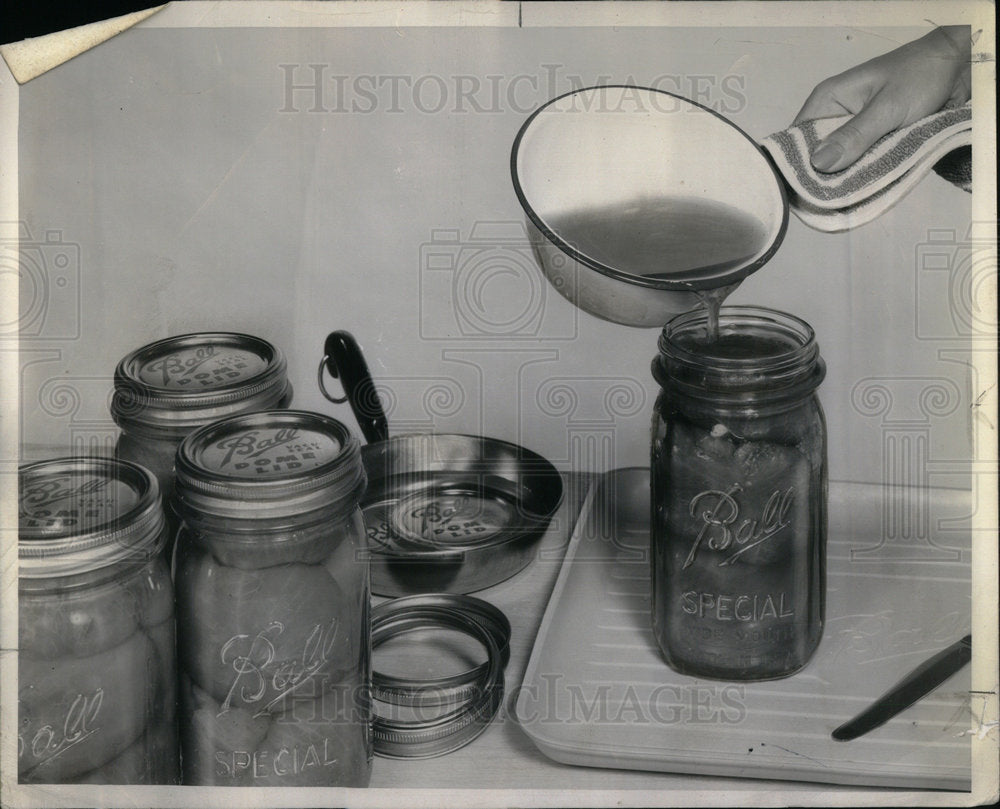 1955 Correct Hot Pack Method Canning Fruit - Historic Images