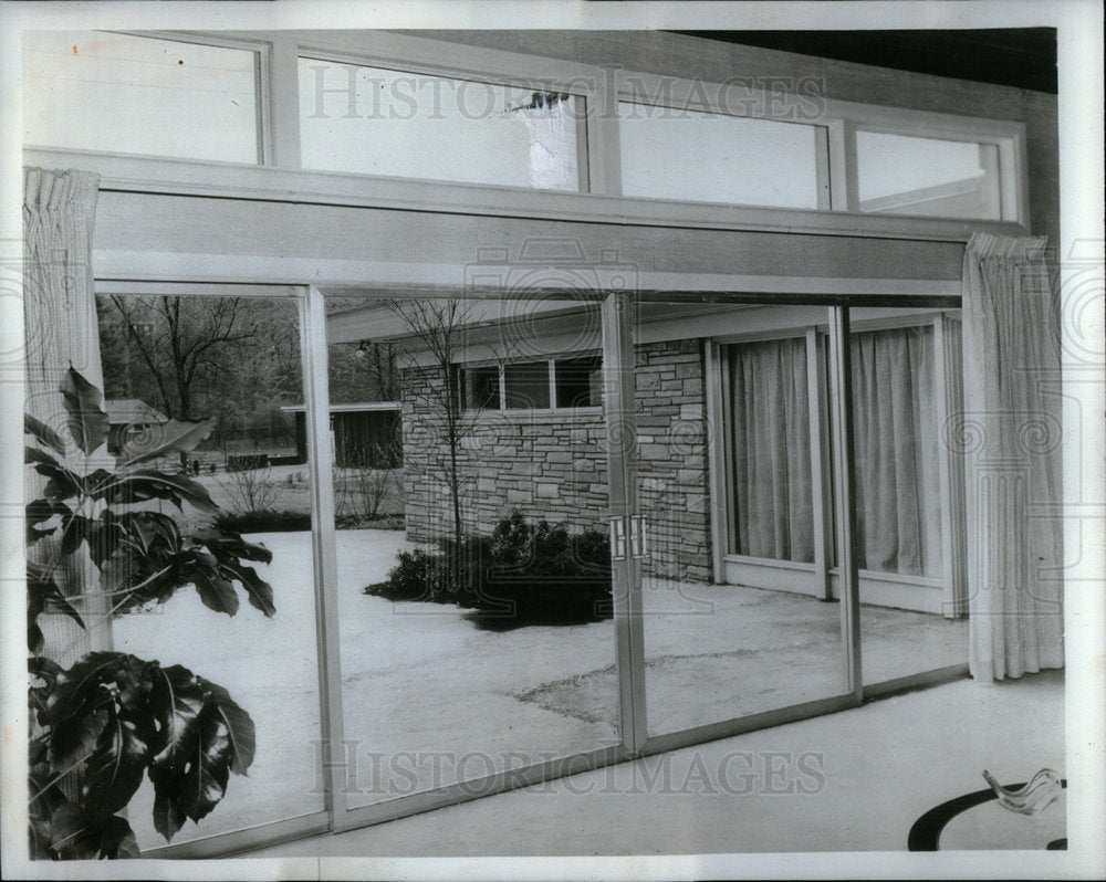 1965 Modern Heat Preventing Windows Chicago - Historic Images