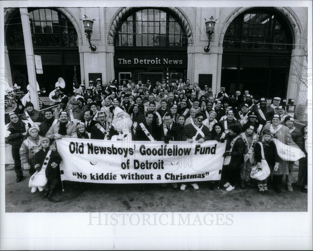 1992 Newsboy Good Fellow Fund Org Chicago - Historic Images