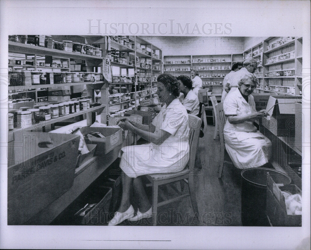 1965 World Medical Relies Organization Det - Historic Images