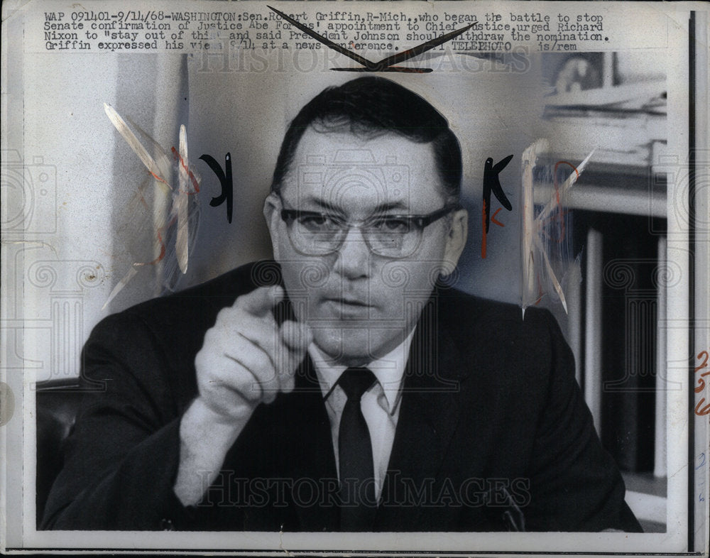 1968 Sen. Robert Griffin - Historic Images