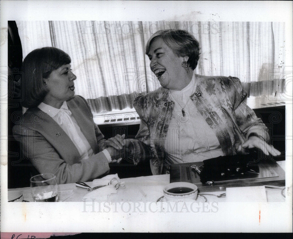 1983 Maypr Elizabeth Kishkon and Martha Gri - Historic Images