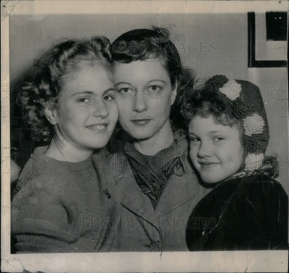 1949 Esther Free Nanette Garstad Margaret - Historic Images