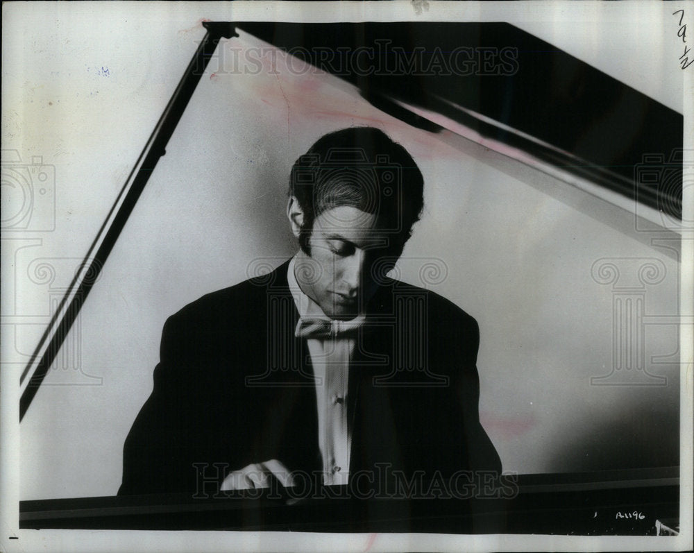 1968 Lorin Hollander Pianist Orchestra - Historic Images