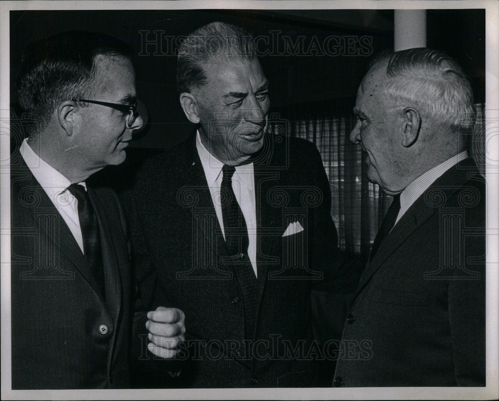 1964 Luther Hodges Secretary Commerce NC - Historic Images