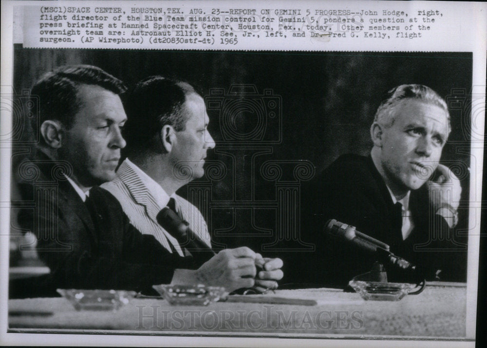 1965 John Hodge Elliot See Dr. Fred Kelly - Historic Images
