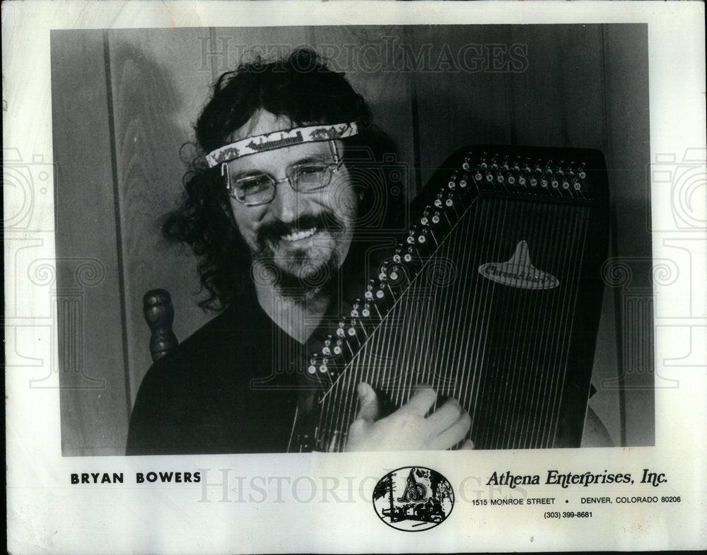 1977 Bryan Bowers/Autoharp Player/Musician - Historic Images