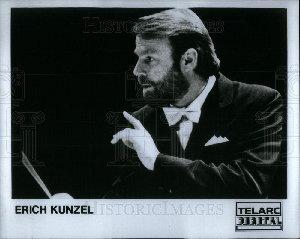 1989 Orchestra Conductor Erich Kunzel - Historic Images