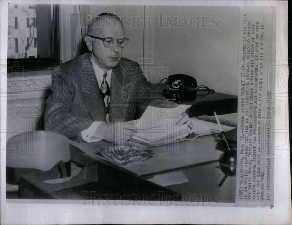 1952 Press Photo Joseph Dodge Begins Budget