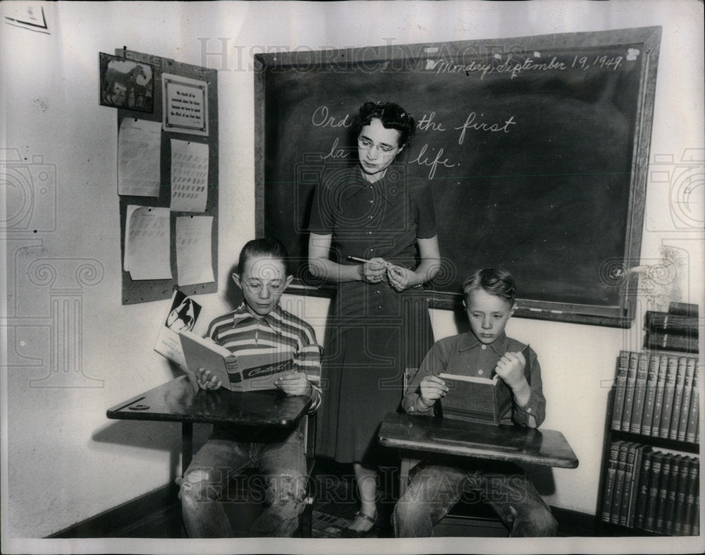 1950 David Jimmy Dodge Teacher Study Period - Historic Images