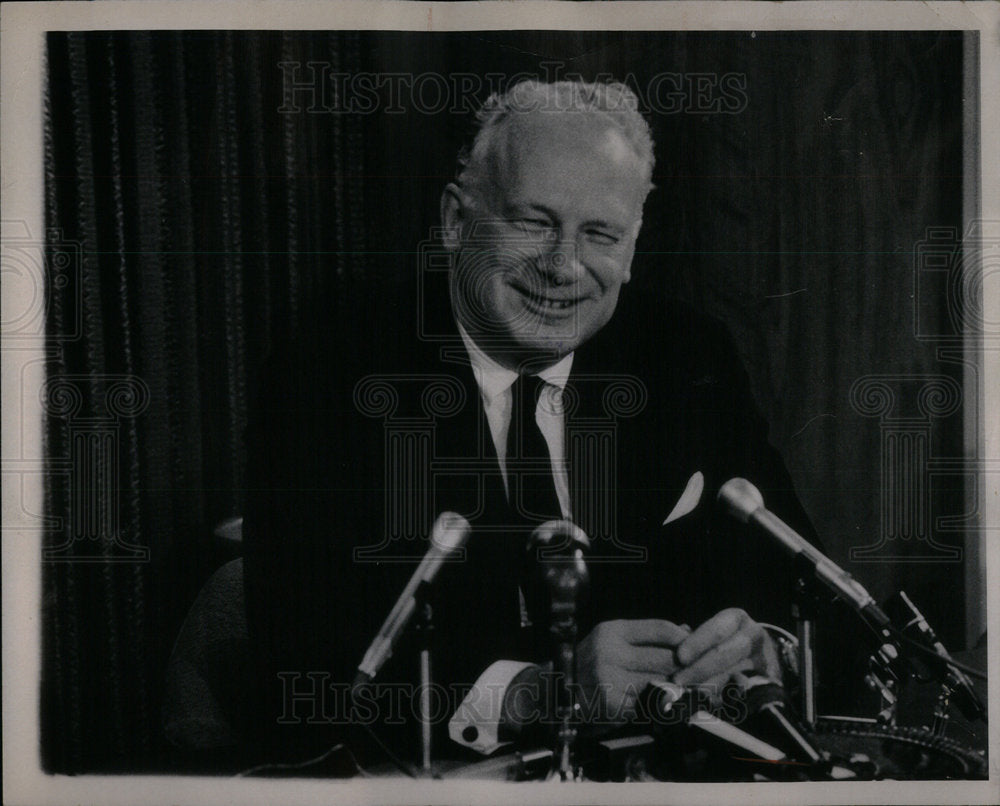 1968 George Ball - Historic Images