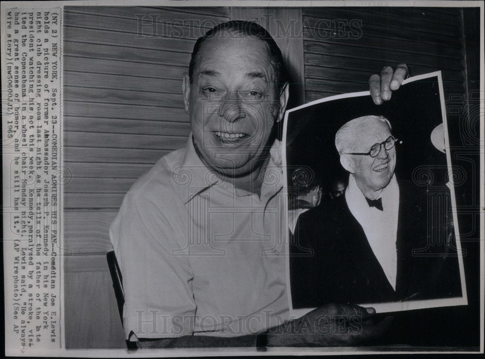 1965 Comedian Joe Lewis - Historic Images