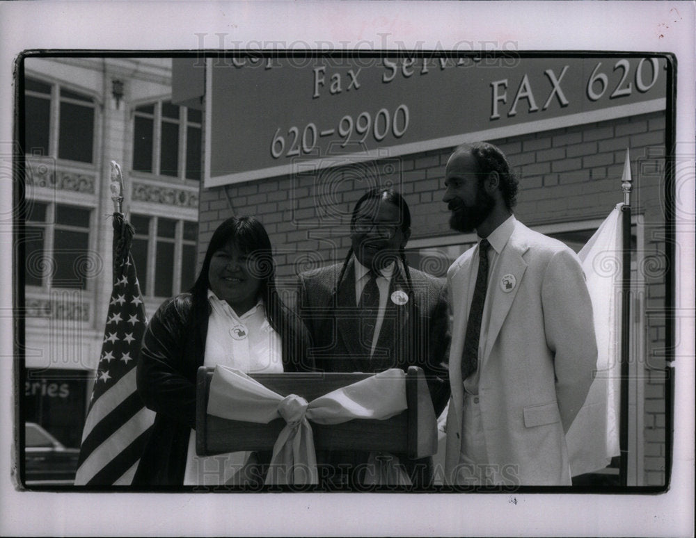 1991 Photo Wallace Coffey At Arapahoe Office Express - Historic Images