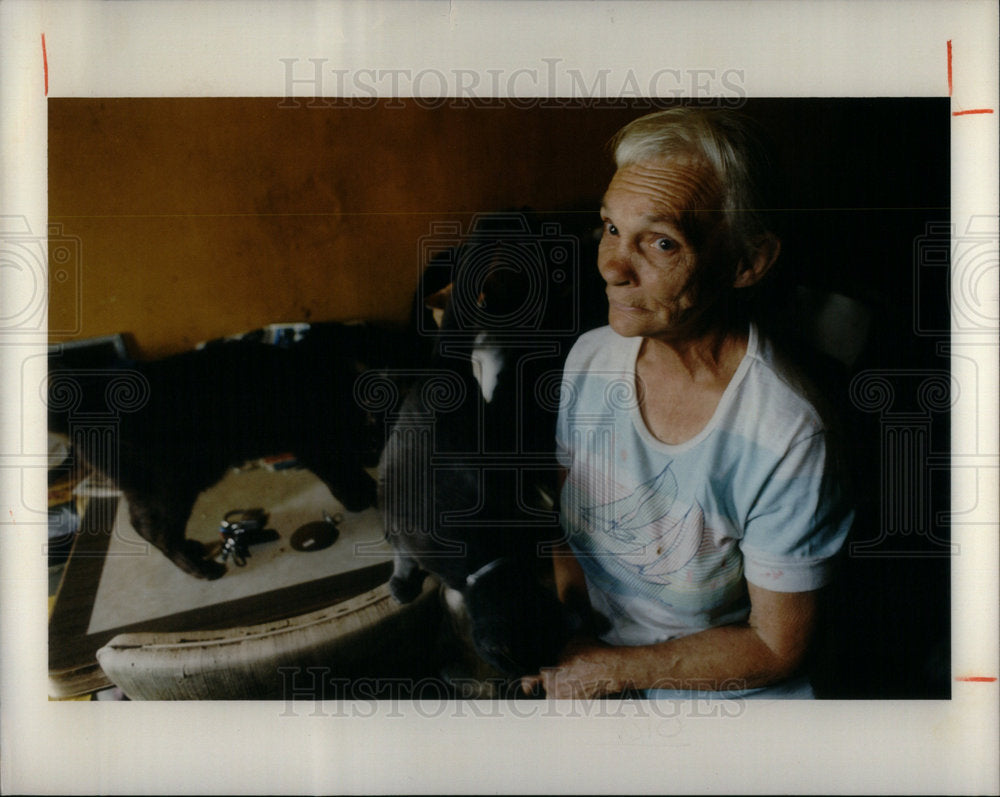 1994 Elderly Woman With Pets Detroit - Historic Images