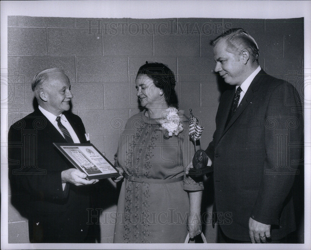 1968 Cobo Hall Economic Club - Historic Images