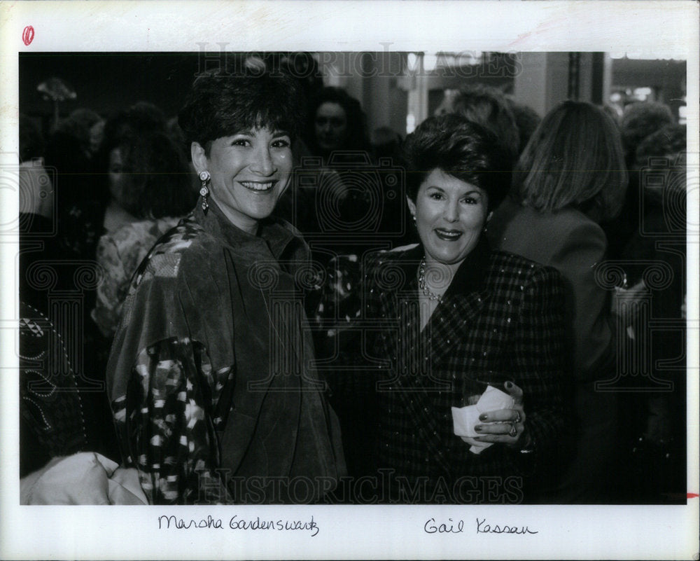 1992 Gail Kassan Marsha Garden Sward  event - Historic Images