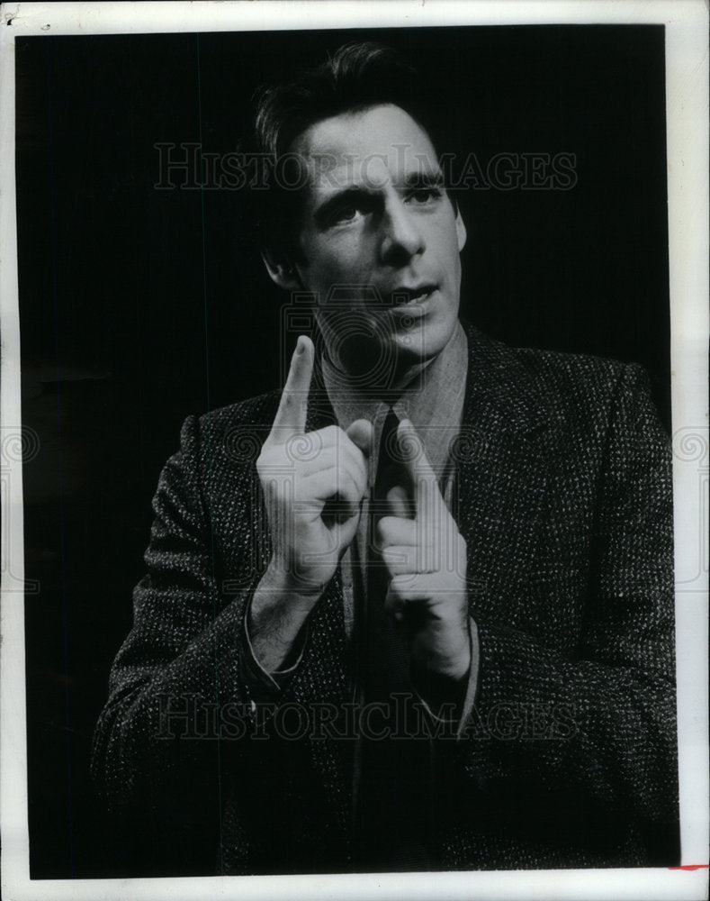 1981 Lesser God Actor Doing Sign Language - Historic Images