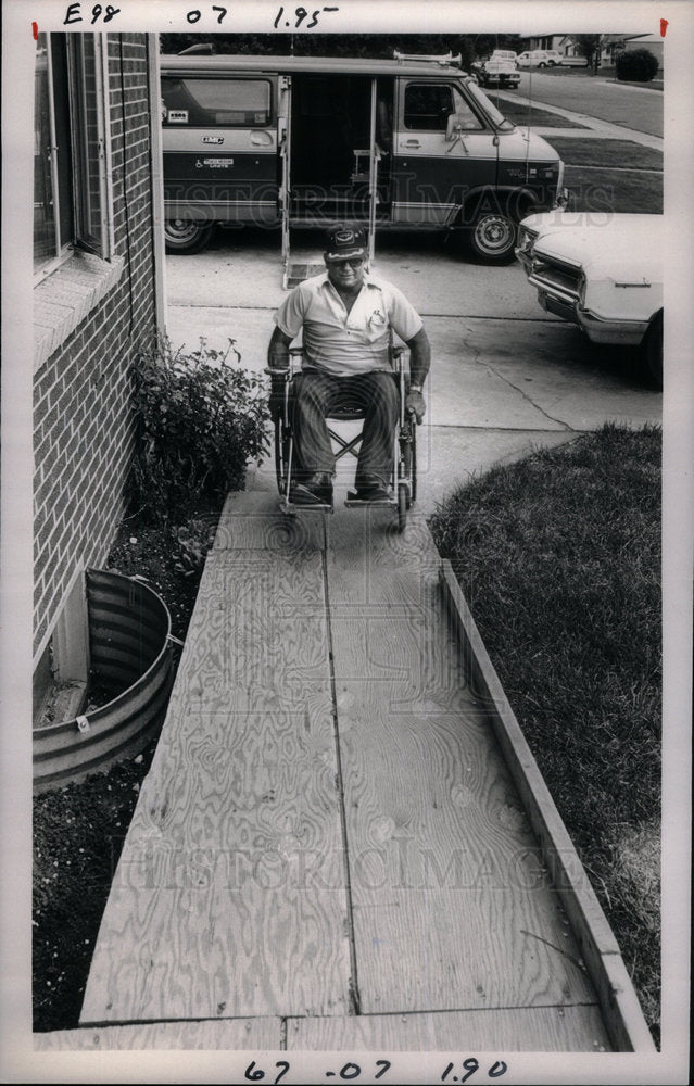 1984 Alvin Engelbrecht paraplegic - Historic Images