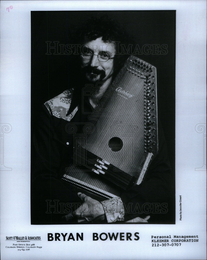 1989 Bryan Bowers American Autoharp Player - Historic Images