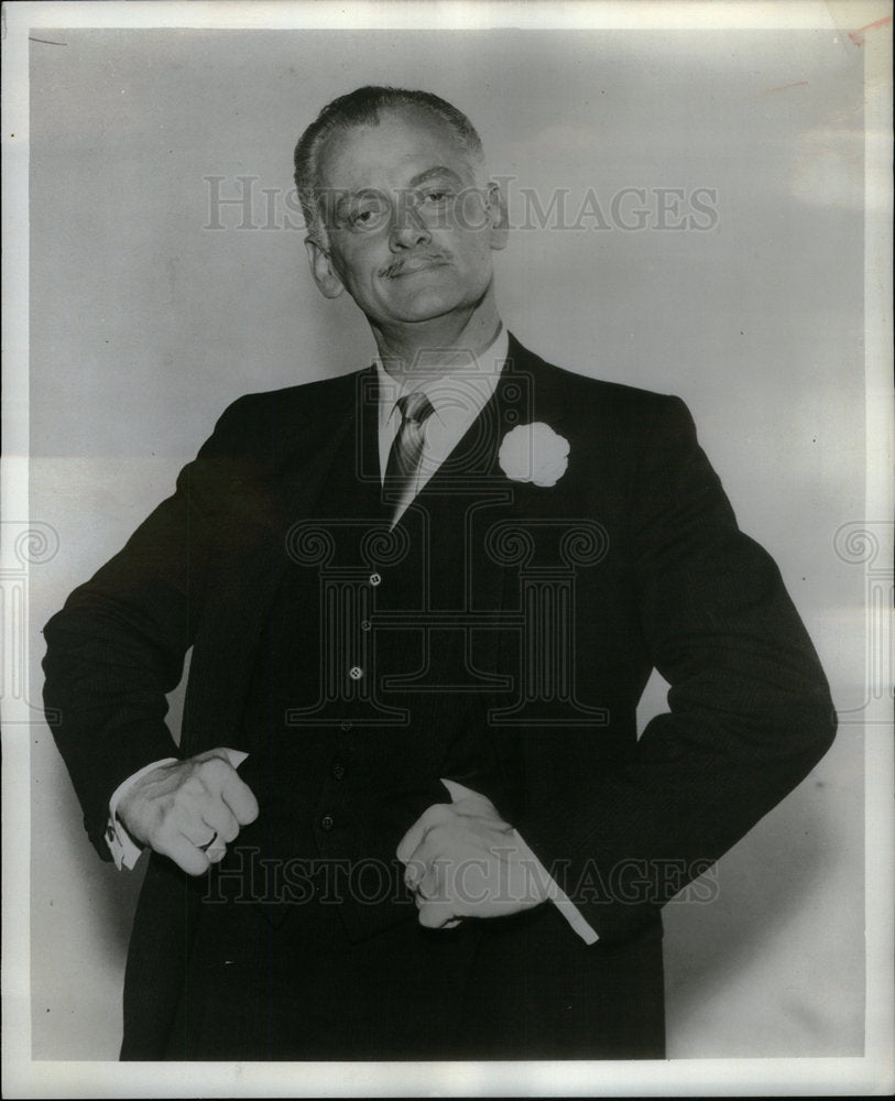 1964 Art Carney Timothy Heist shady past - Historic Images