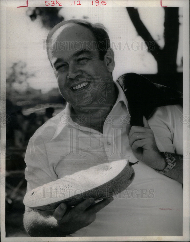 1974 Charles Kuralt American NBC TV NEWS - Historic Images