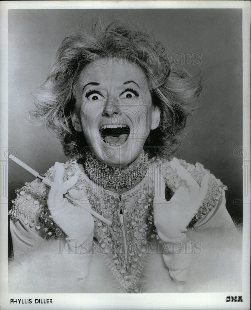 1969 Phyllis Diller American Fang Comedian - Historic Images