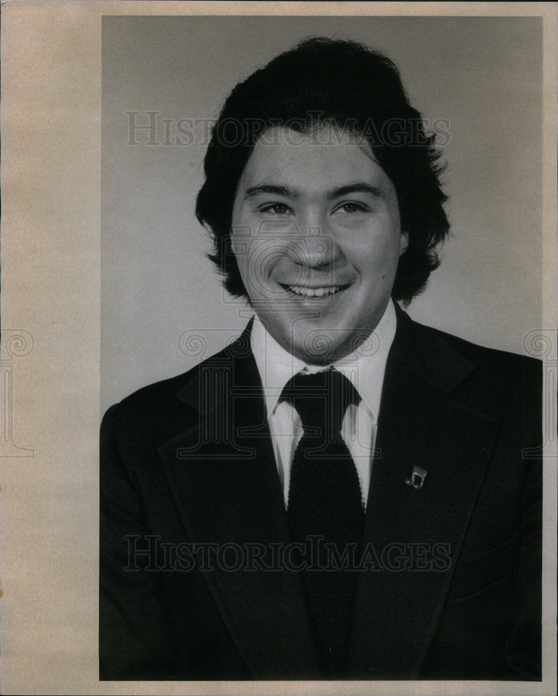 1979 Tonio di Paolo Tenor Black Suit Smile - Historic Images