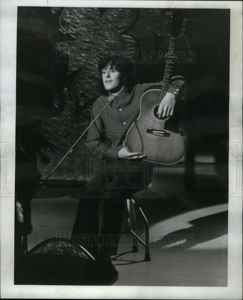 1969 Folk Singer Donovan This Tom Jones-Historic Images